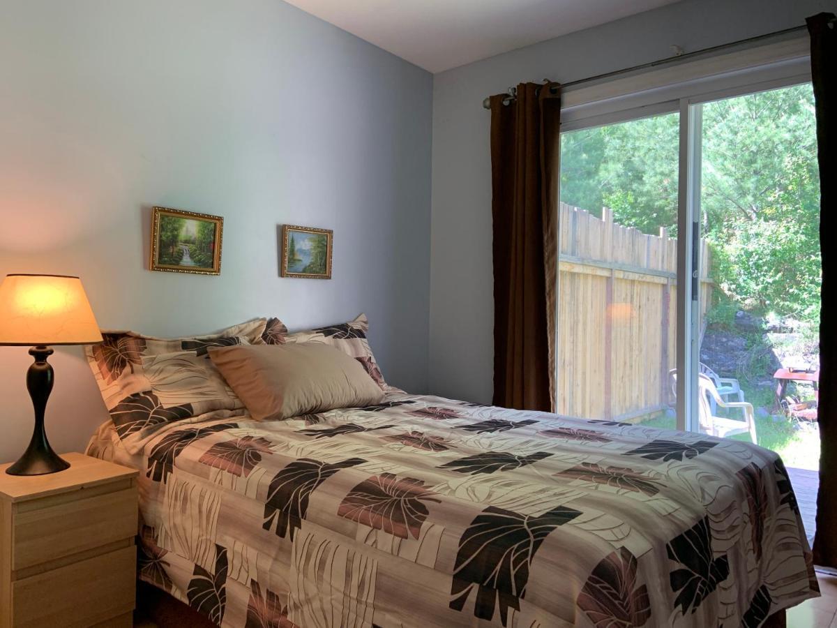 Motel & Chalets --Shefford-Waterloo- Habitation Forest Екстер'єр фото